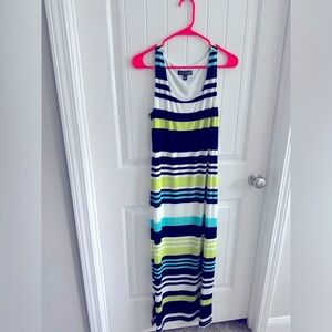 Women’s dress size medium *New never worn only washed*